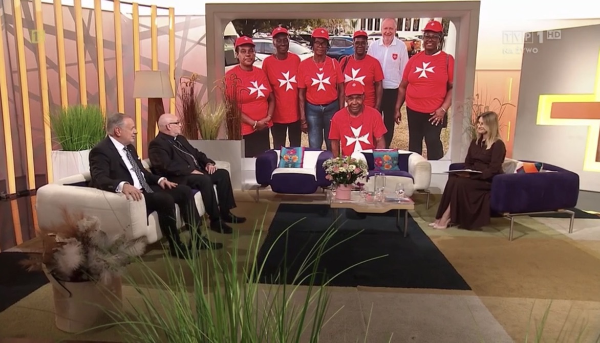 Polish television presented a program about the charitable activities of the SMOM Embassy in Antigua and Barbuda.